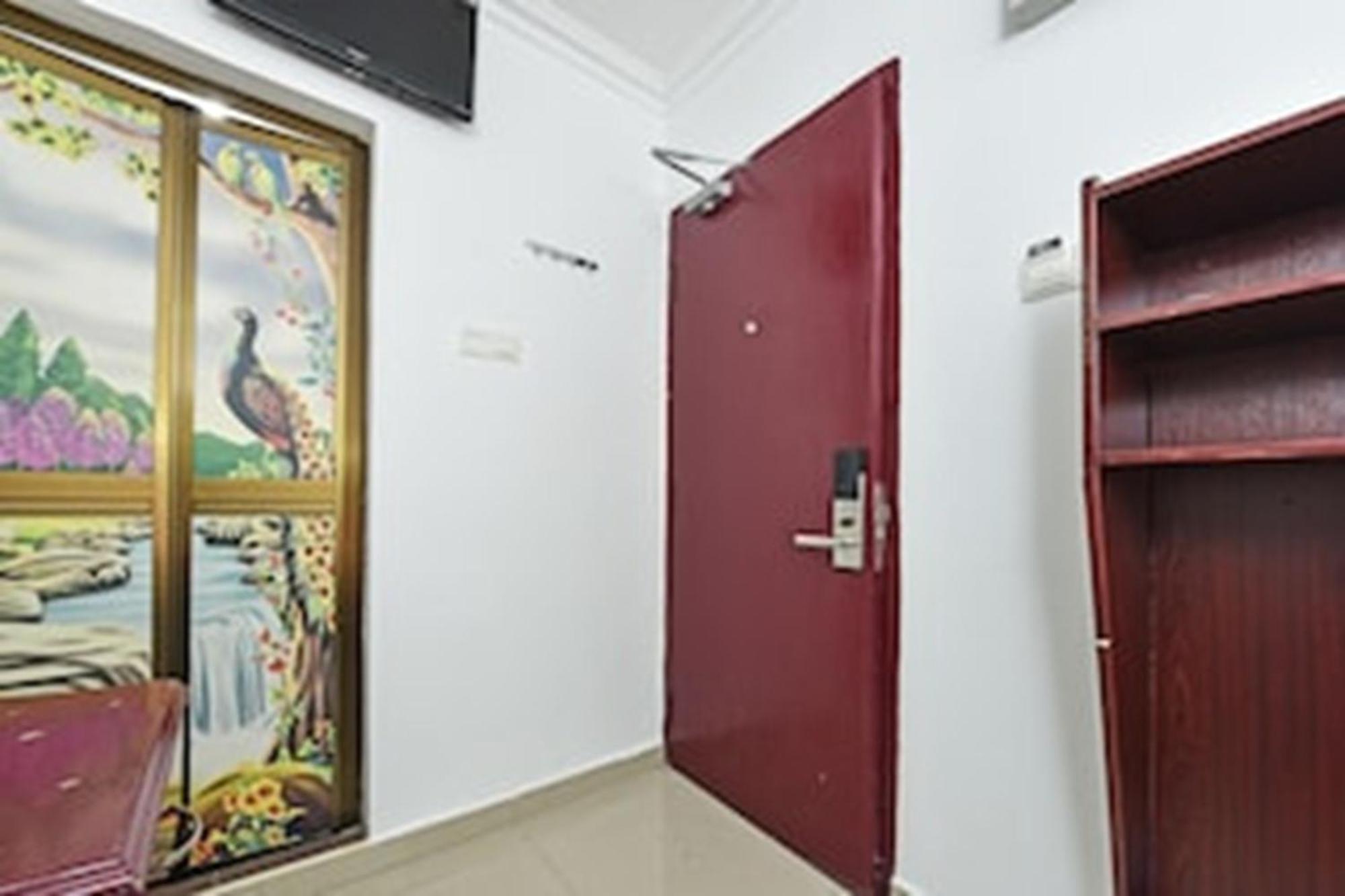 Super Oyo 90572 J Hotel Masjid India Куала-Лумпур Екстер'єр фото